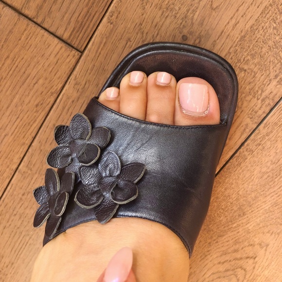 Vintage 90’s Aldo Platform Square Toe Heels - Picture 14 of 16